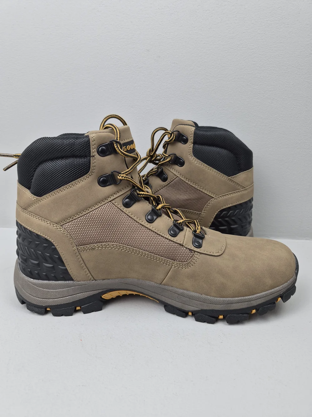 EUC Goodyear Montana-P Men's Waterproof Work & Safety Boots Men Size 10w Walnut